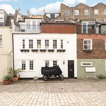 Family Mews Next To Hyde Park Villa London Exterior photo